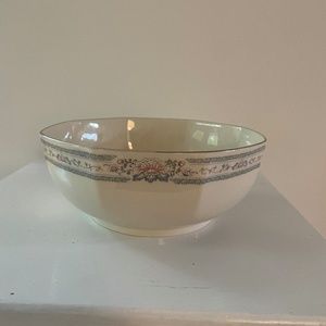 LENOX USA china CHARLESTON pattern Large Octagonal Serving Bowl 8-1/8" x 3-1/4"